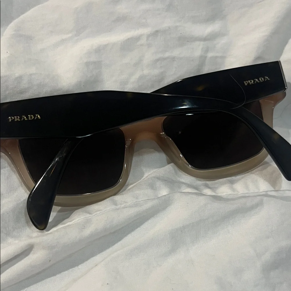 Prada Black and Brown Sunglasses preowned - Picture 1 of 8